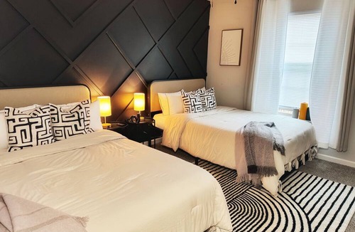 Gracewood House | NEW l Unique l Modern l Cozy