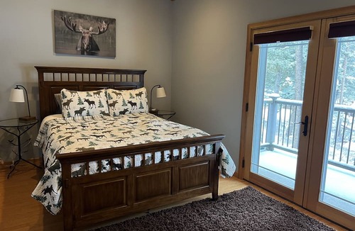 Greenough House | ClearwaterRiver getaway