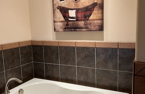 Greenough House | ClearwaterRiver getaway