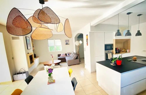 Sommieres Villa | Villa Avec Piscine Entre Nîmes et Montpellier Située à Sommieres - Piscine