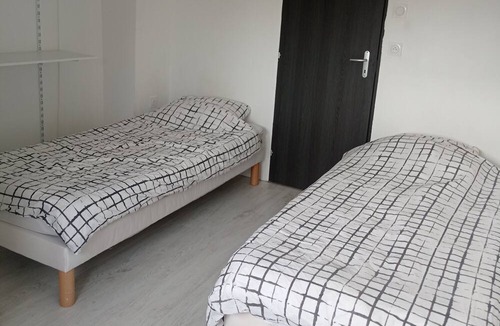 Gravelines House | Gîte Situé à 1 km de la Centrale Nucléaire.. Tout Confort, Proximité Commerce