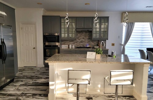 Lewisville House | A Family Home to Rejoices