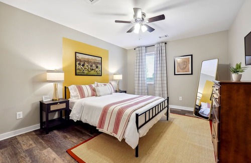 Acworth House | KSU Getaway: Cozy 4bd - BBQ - Games