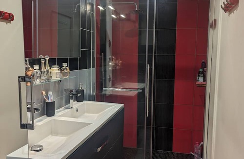 Courpiere House | Coin Cosy Avec Jardin