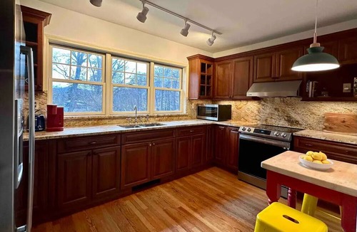 Philipstown Apartment | Cozy Village Getaway