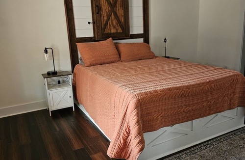 Rutledge Cottage | Cozy Rutledge Cottage