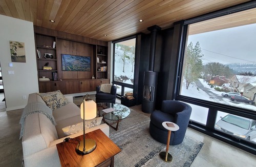 Mosier House | Mosier Creek Vista