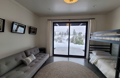 Mosier House | Mosier Creek Vista