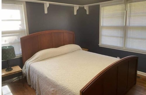 Stephens House | Athens Hideaway