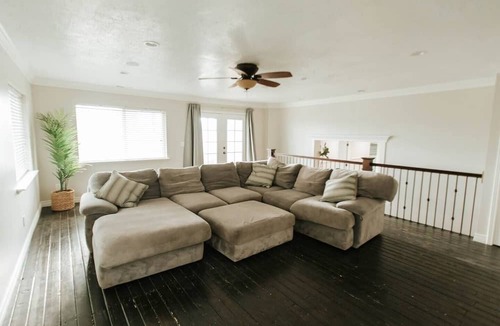 Provo House | Spacious 4-BR Oasis with Private Indoor Pool & Hot Tub