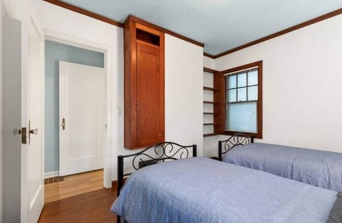 Irvington House | Tranquil Irvington Bungalow PDX