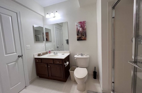 Dunn Loring House | Cozy 1B1B Suite Safe Community