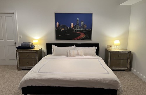 Dunn Loring House | Cozy 1B1B Suite Safe Community