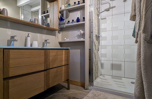 Saint-Romain-Lachalm Bed & Breakfast | Guestroom Saint-Romain-Lachalm, studio flat, 4 persons