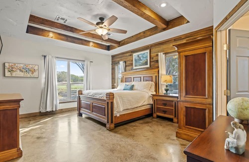 Harper House | Modern ranch retreat with rustic charm, Ping-Pong, BBQ, W/D, & firepit