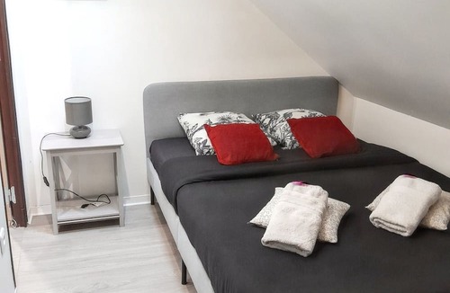 Saint-Leu Apartment | Homerez - Apt city centre Amiens, great view