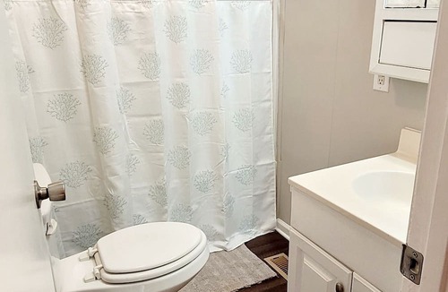 Cameron Cottage | Whistling Pines Cottage