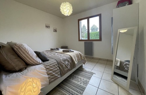 Avermes Cottage | Gite Avermes, 2 bedrooms, 4 persons