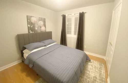 Mount Pleasant House | Modern furnished and fully stocked 4 bed, 3 bath house in central Brampton
