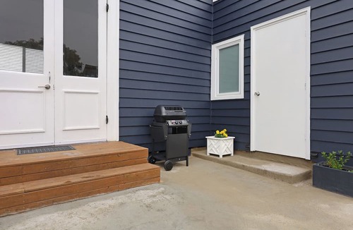 Allansford House | The "Old Guide Hall" - PET FRIENDLY