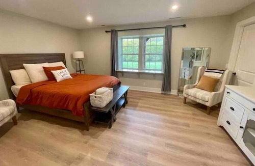 Thompson's Station House | Leipers Fork Guest Favorite, central to Franklin
