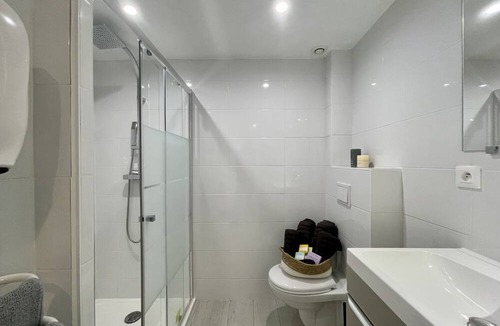 Arromanches-les-Bains Apartment | Bellavista by Melrose