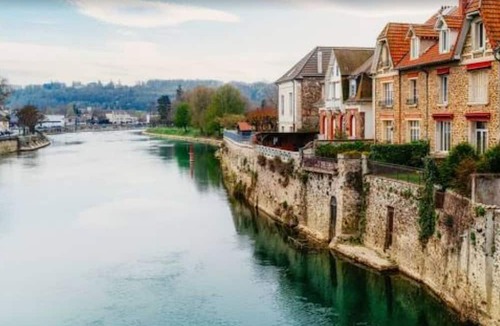 La Ferte-sous-Jouarre Apartment | Vrbo Property