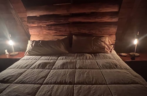 Gallion Cabin | Waterfront secluded cabin on Black Warrior river.