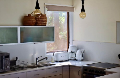 North Arm Cove House | Coastal Contentment in the Cove