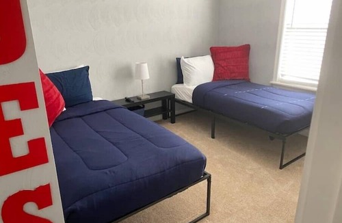 Churchland House | HOME AWAY FROM HOME