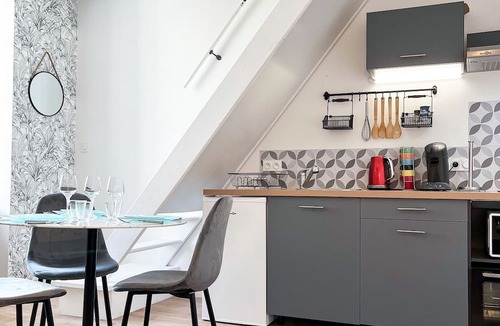 La Verrie Apartment | Ideal T2 Duplex Plein Centre - 8 min du Puy du Fou