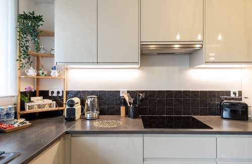 Bois-Colombes Apartment | Vrbo Property