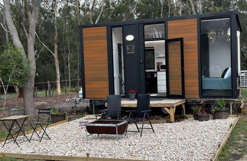 Cooroibah House | Noosa Tiny Retreat Su