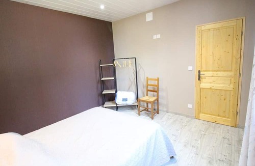 Champagnac Cottage | Gite Champagnac, 3 bedrooms, 6 persons