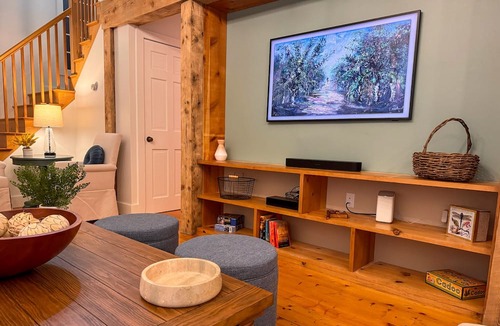 Londonderry Ski Chalet | Rural Luxury by Bromley Mountain