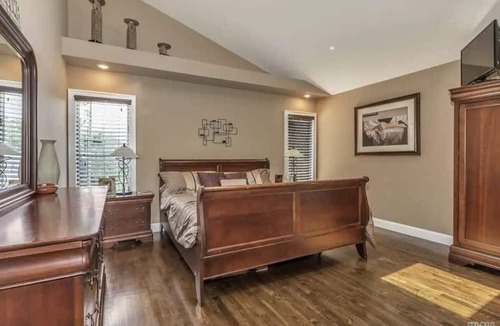 Massapequa House | Paradise on Long Island