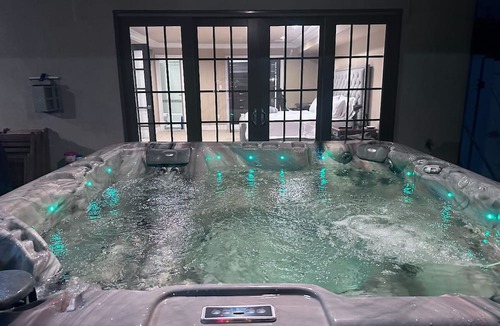 Massapequa House | Paradise on Long Island