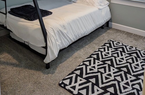 Silverton House | Cozy Charmer. Family friendly!