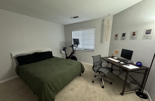 Modesto House | Cozy home in North Modesto