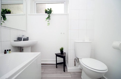 Penarth Apartment | Cogan Court FREE parking