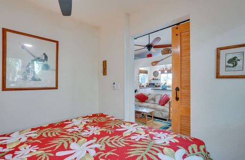 Aiea Apartment | Inviting Aiea Bungalow w/ Balcony, Grill & Views!