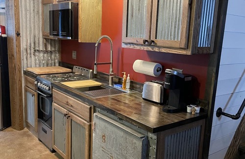 Leadsville Cabin | Grain bin turned into tiny home. Bin there, Done that!
