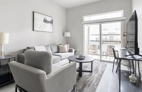 Round Rock Apartment | Modern Apartment in Prime Location (ID1403X254)