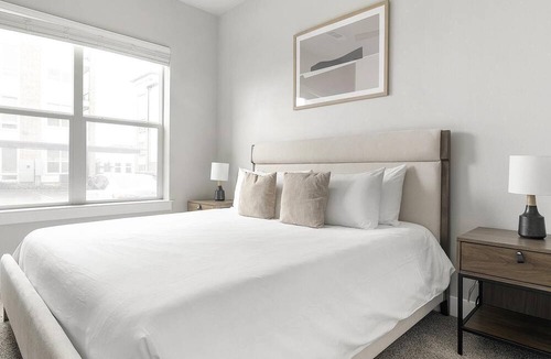 Round Rock Apartment | Modern Apartment in Prime Location (ID1403X254)