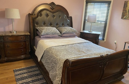 Elmira Apartment | Davis Two Bedroom Apartment