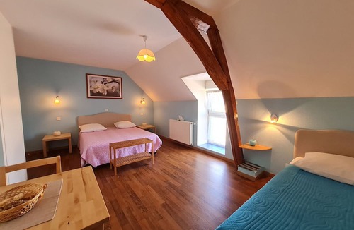 Cravant Bed & Breakfast | Guestroom Cravant, studio flat, 2 persons