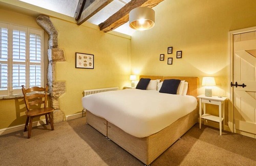 Peterlee House | Host & Stay | The Farmhouse