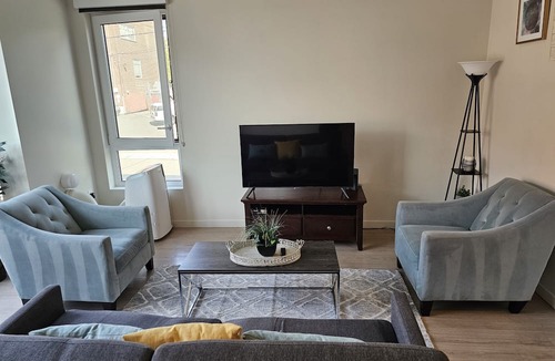 Yesler Terrace Apartment | Centralized Seattle 1B1B