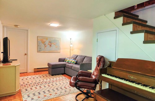 Riviere-a-Pierre Ski Chalet | Chalet du cap Accès Privé Avec Quai au Lac. Animaux de Compagnie Acceptés