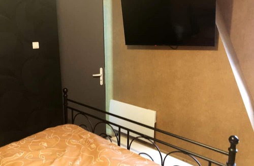 Leval House | Homerez - Beautiful house for 2 ppl. at Leval